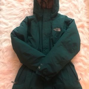 North Face Hyvent Size XL (Kids)